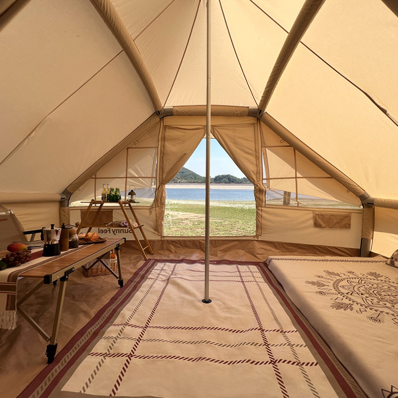 Puball Villa inséidte